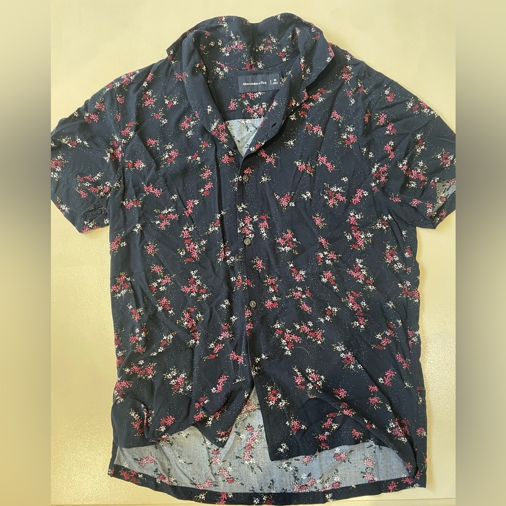 Abercrombie button up T